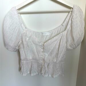 ASTR White Button-Down Puff Sleeve Blouse